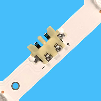 W przypadku DCGE-550DCA-R5 UA55HU7800 UE55HU7200 UE55HU7100 UN55HU7250
